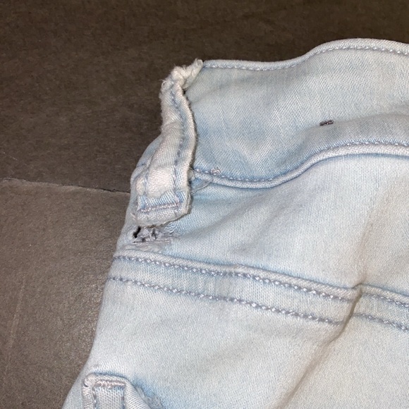 American Eagle Outfitters Size 2 Hi-Rise Jegging Super Super Stretch Distress - Picture 10 of 16